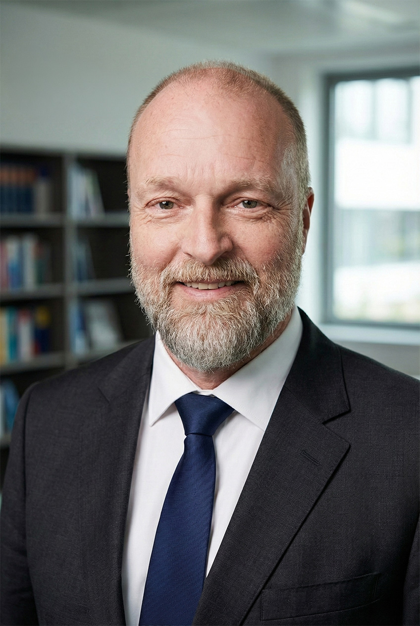 Henrik Danfelter - COO